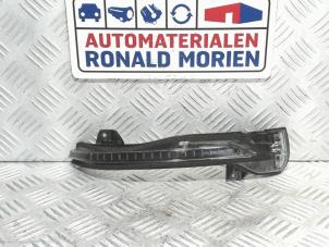 Gebruikte Knipperlicht spiegel links Nissan Juke (F15) Prijs € 15,00 Margeregeling aangeboden door Automaterialen Ronald Morien B.V.