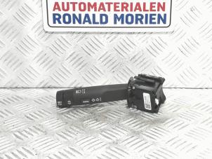Gebruikte Richtingaanwijzer Schakelaar Opel Mokka/Mokka X 1.4 Turbo 16V 4x2 Prijs € 45,00 Margeregeling aangeboden door Automaterialen Ronald Morien B.V.