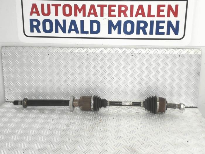 Gebruikte Aandrijfas rechts-voor Opel Mokka/Mokka X 1.4 Turbo 16V 4x2 Prijs € 125,00 Margeregeling aangeboden door Automaterialen Ronald Morien B.V.