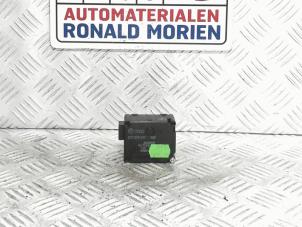 Gebruikte Luchthoeveelheidsmeter Volkswagen Phaeton (3D) 4.2 V8 40V 4Motion Prijs € 29,00 Margeregeling aangeboden door Automaterialen Ronald Morien B.V.