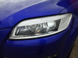 Gebruikte Linker Koplamp Audi Q7 (4LB) 3.0 TDI V6 24V Prijs € 345,00 Margeregeling aangeboden door Automaterialen Ronald Morien B.V.