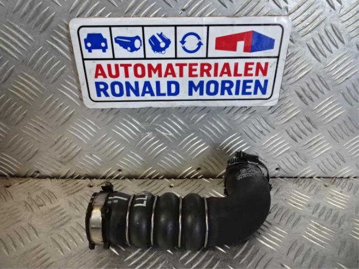 Gebruikte Turboslang Audi A4 Avant (B7) 2.7 TDI V6 24V Prijs € 45,00 Margeregeling aangeboden door Automaterialen Ronald Morien B.V.