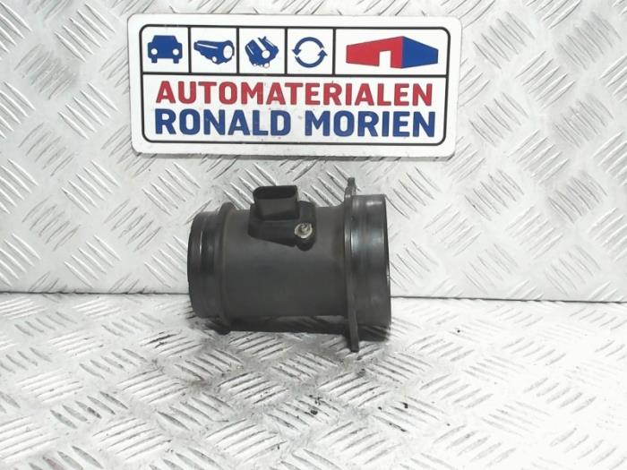 Gebruikte Luchtmassameter Audi A4 Avant (B7) 2.7 TDI V6 24V Prijs € 9,99 Margeregeling aangeboden door Automaterialen Ronald Morien B.V.