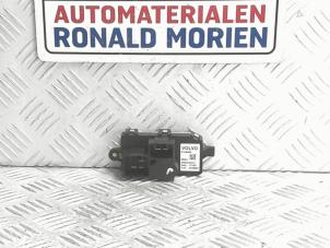 Gebruikte Kachel Weerstand Volvo V40 (MV) 2.0 T2 16V Prijs € 35,00 Margeregeling aangeboden door Automaterialen Ronald Morien B.V.