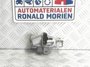 Gebruikte Slot Stuurhuis Volvo V40 (MV) 2.0 T2 16V Prijs € 45,00 Margeregeling aangeboden door Automaterialen Ronald Morien B.V.