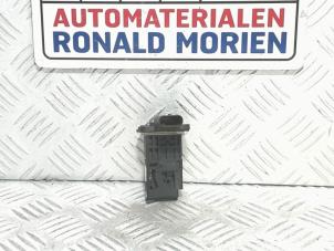 Gebruikte Luchthoeveelheidsmeter Ford Kuga II (DM2) Prijs € 17,50 Margeregeling aangeboden door Automaterialen Ronald Morien B.V.