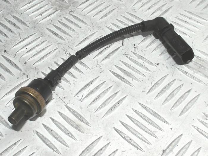 Gebruikte Temperatuursensor Motor Volkswagen Transporter Prijs € 10,00 Margeregeling aangeboden door Automaterialen Ronald Morien B.V.