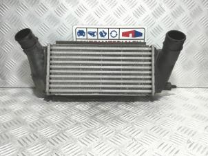 Gebruikte Intercooler Ford Fiesta 6 (JA8) Prijs € 59,00 Margeregeling aangeboden door Automaterialen Ronald Morien B.V.