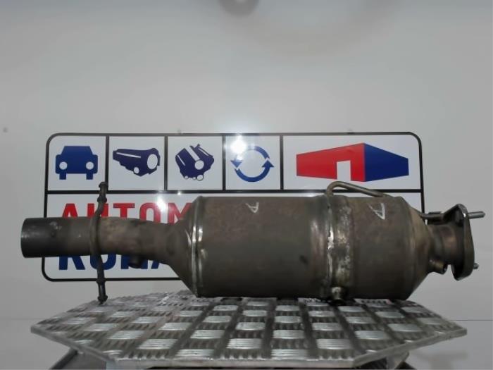 Gebruikte Roetfilter Ford Transit 2.2 TDCi 16V RWD Prijs € 450,00 Margeregeling aangeboden door Automaterialen Ronald Morien B.V.