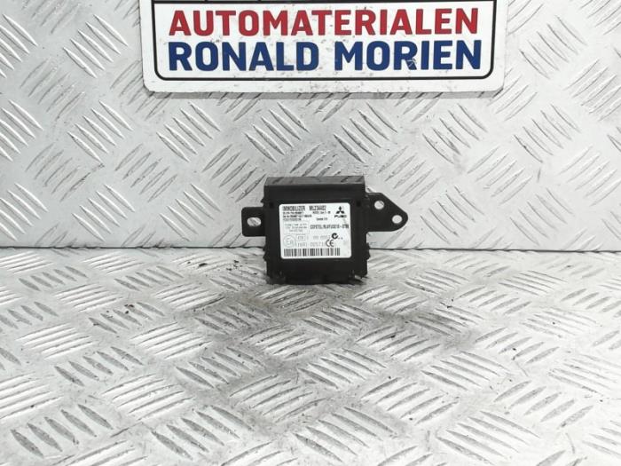 Gebruikte Immobiliser module Mitsubishi Canter 3.0 Di-D 16V 413 Prijs € 34,99 Inclusief btw aangeboden door Automaterialen Ronald Morien B.V.