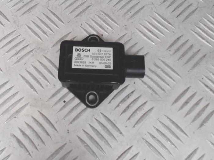 Sensor (overige) van een Volkswagen Passat Variant (3B6) 1.9 TDI 130 2003