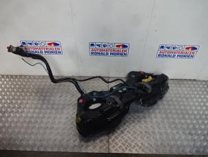 Gebruikte Tank Mercedes E Estate (S212) E-250 CDI 16V BlueEfficiency Prijs € 149,00 Margeregeling aangeboden door Automaterialen Ronald Morien B.V.