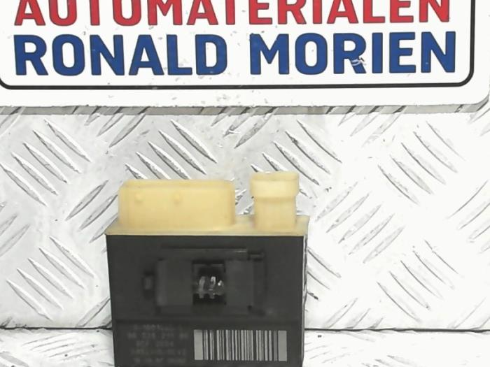 Gebruikte Computer Koeling Citroen C4 Cactus (0B/0P) 1.6 Blue Hdi 100 Prijs € 15,00 Margeregeling aangeboden door Automaterialen Ronald Morien B.V.