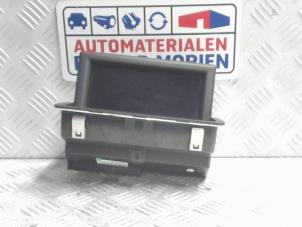 Gebruikte Display Multi Media regelunit Audi A1 (8X1/8XK) 1.2 TFSI Prijs € 165,00 Margeregeling aangeboden door Automaterialen Ronald Morien B.V.