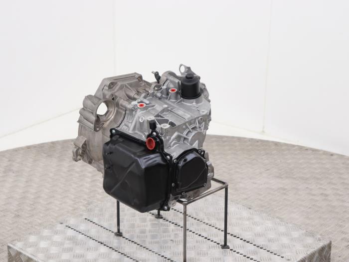 Gereviseerde Automaatbak Volkswagen Caddy IV 2.0 TDI 150 Prijs € 1.929,95 Inclusief btw aangeboden door Automaterialen Ronald Morien B.V.