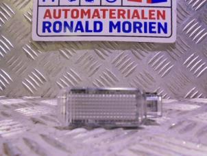 Gebruikte Instapverlichting Skoda Karoq Prijs € 5,00 Margeregeling aangeboden door Automaterialen Ronald Morien B.V.