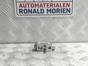 Gebruikte Airco expansieklep Volkswagen Crafter 2.0 TDI 16V Prijs € 25,00 Inclusief btw aangeboden door Automaterialen Ronald Morien B.V.