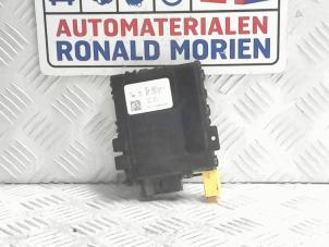 Gebruikte Module (diversen) Volkswagen Passat Variant (3C5) 2.0 TDI 16V 140 Prijs € 45,00 Margeregeling aangeboden door Automaterialen Ronald Morien B.V.