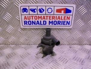 Gebruikte Watercirculatiepomp Volkswagen Amarok Prijs € 45,00 Margeregeling aangeboden door Automaterialen Ronald Morien B.V.