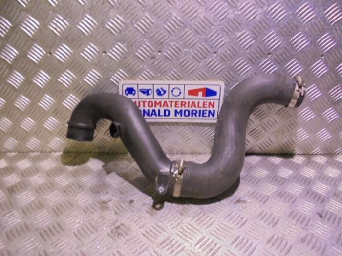 Gebruikte Intercooler Buis Volkswagen Amarok 2.0 TDI 16V Prijs € 35,00 Margeregeling aangeboden door Automaterialen Ronald Morien B.V.