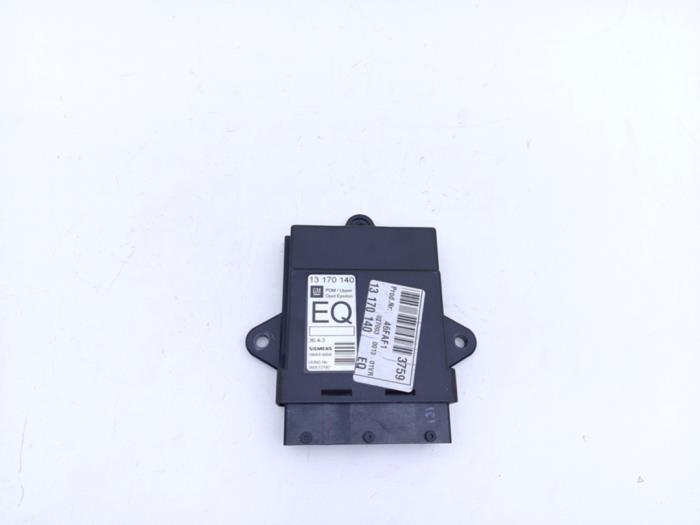 Gebruikte Computer Diversen Opel Signum (F48) 3.0 CDTI V6 24V Prijs € 70,00 Margeregeling aangeboden door Automaterialen Ronald Morien B.V.