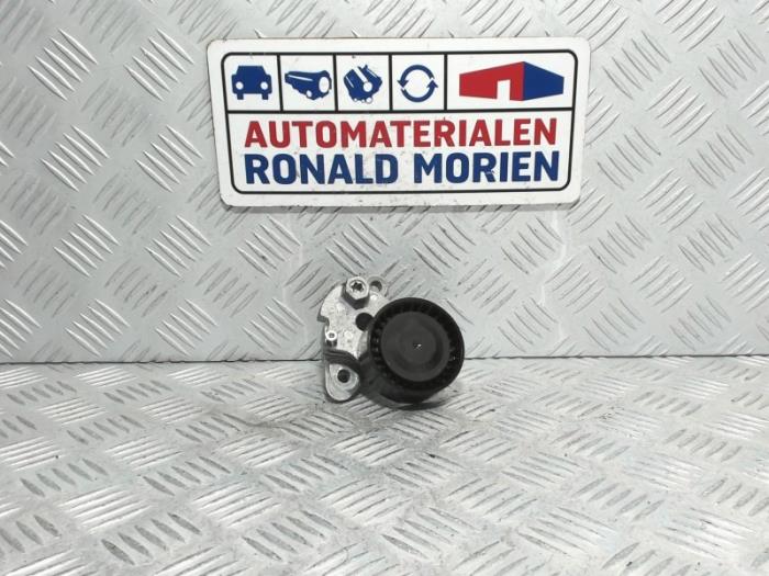Gebruikte Spanrol Multiriem Volkswagen Golf VII (AUA) 1.5 TSI Evo BlueMotion 16V Prijs € 18,14 Inclusief btw aangeboden door Automaterialen Ronald Morien B.V.
