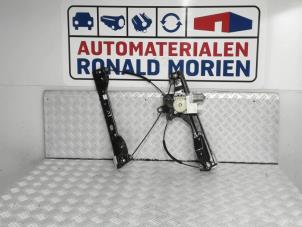 Gebruikte Ruitmechaniek 4Deurs links-voor Opel Astra Mk.7 1.4 Turbo 16V Prijs € 35,01 Inclusief btw aangeboden door Automaterialen Ronald Morien B.V.