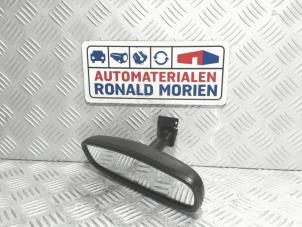 Gebruikte Binnenspiegel Opel Astra Mk.7 1.4 Turbo 16V Prijs € 35,01 Inclusief btw aangeboden door Automaterialen Ronald Morien B.V.