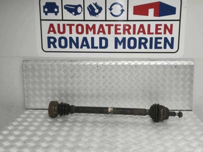 Gebruikte Steekas rechts-voor Volkswagen New Beetle (9C1/9G1) 2.0 Prijs € 45,00 Margeregeling aangeboden door Automaterialen Ronald Morien B.V.