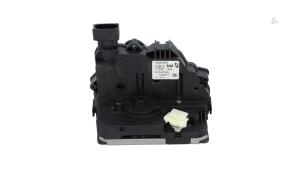Gebruikte Deurslot Mechaniek 4Deurs rechts-achter Opel Corsa E 1.0 SIDI Turbo 12V Prijs € 20,00 Margeregeling aangeboden door Automaterialen Ronald Morien B.V.