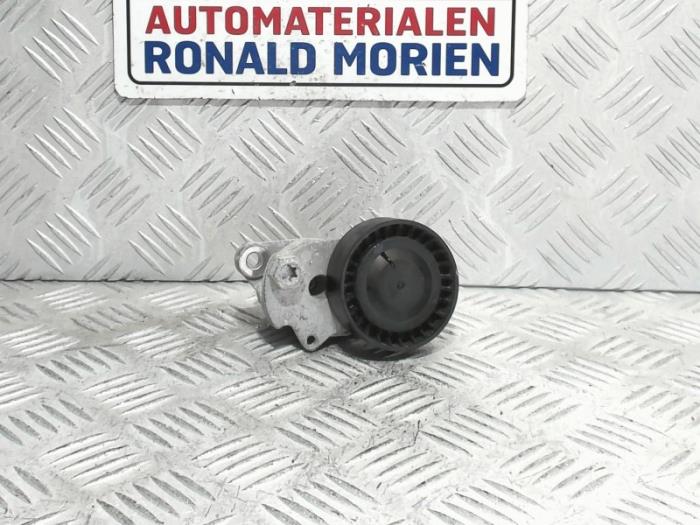 Gebruikte Spanrol Multiriem Volkswagen Golf VII (AUA) 1.4 TSI 16V Prijs € 18,14 Inclusief btw aangeboden door Automaterialen Ronald Morien B.V.