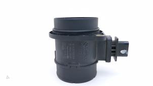 Gebruikte Luchtmassameter Kia Cee'd (EDB5) 1.6 CRDi 16V Prijs € 12,40 Margeregeling aangeboden door Automaterialen Ronald Morien B.V.