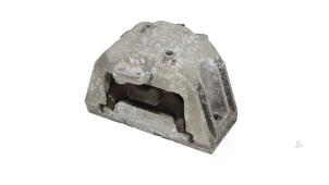 Gebruikte Motorsteun Audi TT (8N3) 1.8 T 20V Quattro Prijs € 19,00 Margeregeling aangeboden door Automaterialen Ronald Morien B.V.