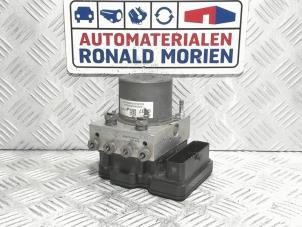 Gebruikte ABS Pomp Opel Insignia Grand Sport 1.5 Turbo 16V 165 Prijs € 295,00 Margeregeling aangeboden door Automaterialen Ronald Morien B.V.