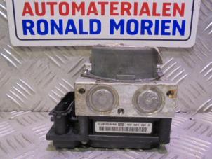 Gebruikte ABS Pomp Renault Scénic II (JM) 1.5 dCi 105 Prijs € 45,00 Margeregeling aangeboden door Automaterialen Ronald Morien B.V.