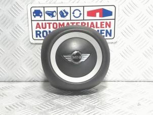 Gebruikte Airbag links (Stuur) Mini Mini (R56) 1.4 16V One Prijs € 59,00 Margeregeling aangeboden door Automaterialen Ronald Morien B.V.