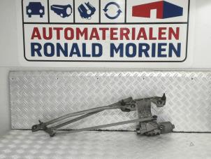 Gebruikte Ruitenwismotor + Mechaniek Ford C-Max (DM2) 1.8 16V Flexifuel Prijs € 35,00 Margeregeling aangeboden door Automaterialen Ronald Morien B.V.