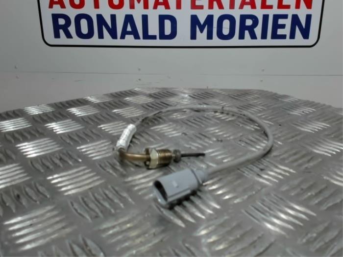 Gebruikte Uitlaat temperatuursensor Volkswagen Golf VIII (CD1) 2.0 TDI BlueMotion 16V Prijs € 54,45 Inclusief btw aangeboden door Automaterialen Ronald Morien B.V.
