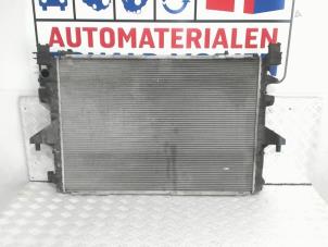 Gebruikte Radiateur Volkswagen Transporter T5 2.0 TDI DRF Prijs € 49,00 Margeregeling aangeboden door Automaterialen Ronald Morien B.V.