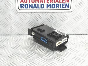 Gebruikte Bodycontrol Module Mazda 3 (BM/BN) 2.0 SkyActiv-G 120 16V Prijs € 125,00 Margeregeling aangeboden door Automaterialen Ronald Morien B.V.