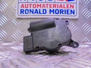 Gebruikte Kachelklep Motor Mercedes Citan (415.6) Prijs € 20,00 Margeregeling aangeboden door Automaterialen Ronald Morien B.V.