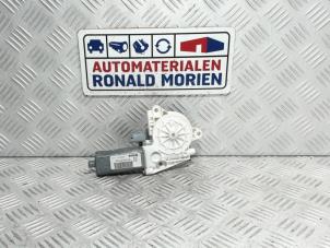 Gebruikte Motor electrisch raam Peugeot 307 (3A/C/D) 1.4 Prijs € 19,00 Margeregeling aangeboden door Automaterialen Ronald Morien B.V.
