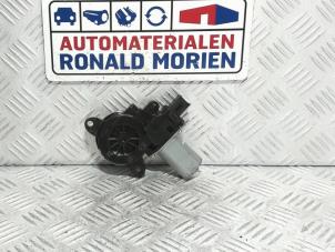 Gebruikte Motor portierruit Mazda 3 (BM/BN) 2.0 SkyActiv-G 120 16V Prijs € 19,00 Margeregeling aangeboden door Automaterialen Ronald Morien B.V.