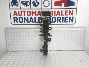 Gebruikte Voorpoot links Mazda 3 (BM/BN) 2.0 SkyActiv-G 120 16V Prijs € 75,00 Margeregeling aangeboden door Automaterialen Ronald Morien B.V.