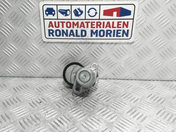 Spanner multiriem van een Volkswagen Golf VII (AUA) 1.5 TSI Evo BlueMotion 16V 2018
