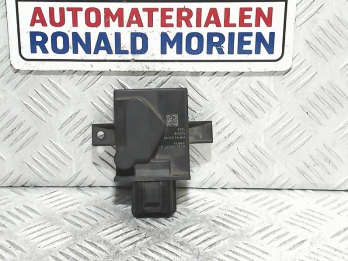 Gebruikte Computer Adblue Ford Transit Custom 2.0 TDCi 16V Eco Blue 105 Prijs € 30,25 Inclusief btw aangeboden door Automaterialen Ronald Morien B.V.
