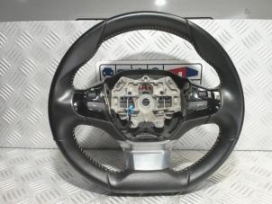 Gebruikte Stuurwiel Peugeot 308 SW (L4/L9/LC/LJ/LR) 2.0 BlueHDi 150 16V Prijs € 39,00 Margeregeling aangeboden door Automaterialen Ronald Morien B.V.