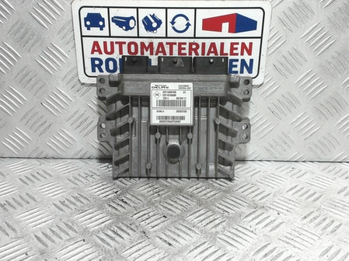 Gebruikte Inspuitcomputer Renault Clio III (BR/CR) 1.5 dCi 75 FAP Prijs € 135,00 Margeregeling aangeboden door Automaterialen Ronald Morien B.V.