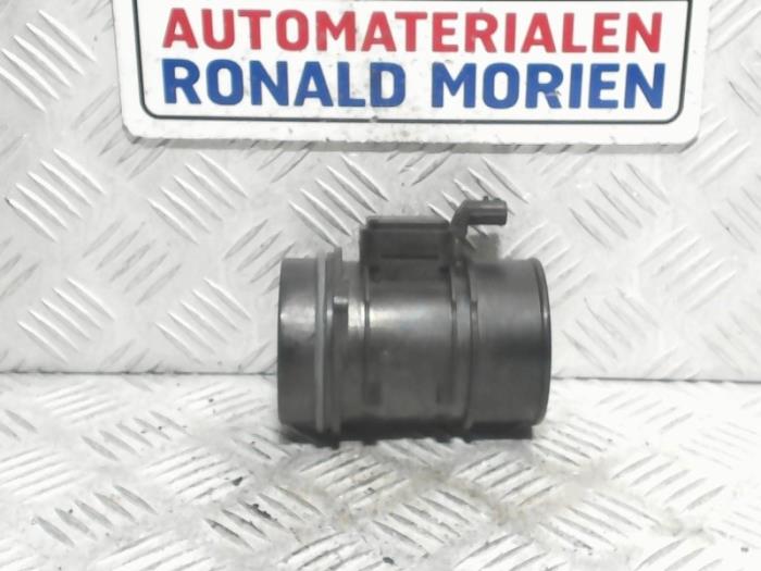 Gebruikte Luchthoeveelheidsmeter Renault Clio III (BR/CR) 1.5 dCi 75 FAP Prijs € 12,50 Margeregeling aangeboden door Automaterialen Ronald Morien B.V.