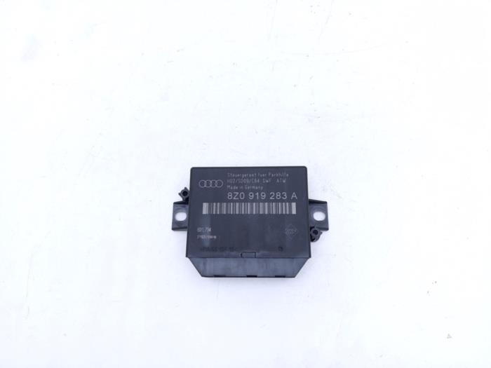 Gebruikte Computer Diversen Audi A4 (B6) 2.0 20V Prijs € 25,00 Margeregeling aangeboden door Automaterialen Ronald Morien B.V.